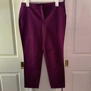 Kenar Navy with pink design women’s dress pant. Size 8.